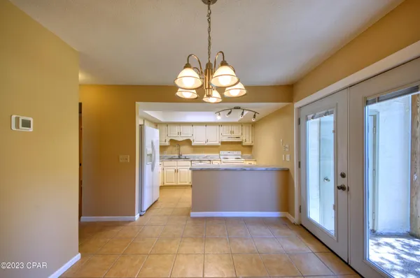 $1,980 | 7129 South Lagoon Drive, Panama City Beach, FL 32408