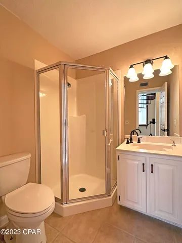 $2,700 | 7129 South Lagoon Drive, Panama City, FL 32408