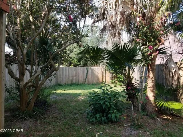 $2,700 | 7129 South Lagoon Drive, Panama City, FL 32408