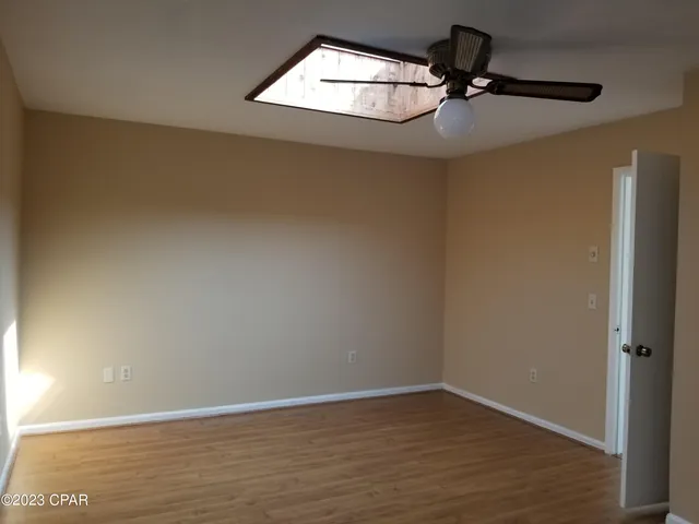 $2,700 | 7129 South Lagoon Drive, Panama City, FL 32408