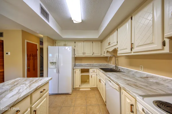 $1,980 | 7129 South Lagoon Drive, Panama City Beach, FL 32408
