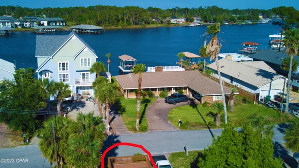 $1,980 | 7129 South Lagoon Drive, Panama City Beach, FL 32408