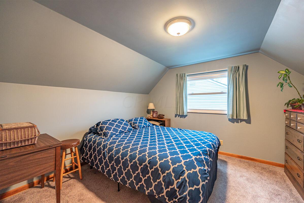 204 Deerfield Road Columbus, OH 43228 - Photo 17 of 24 204 Deerfield Rd - 31