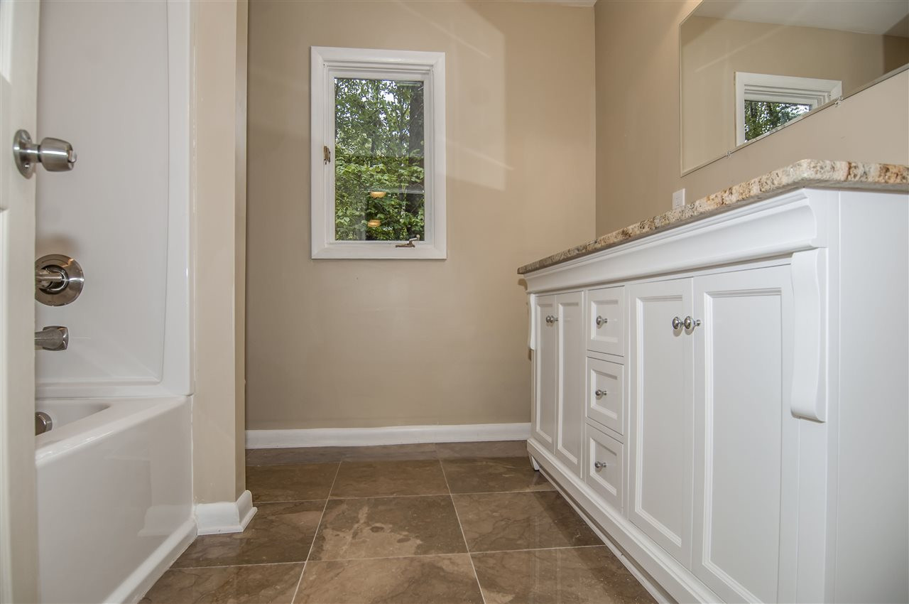 8828 Stage Ford Road Raleigh, NC 27615 - Photo 11 of 25 Bathroom