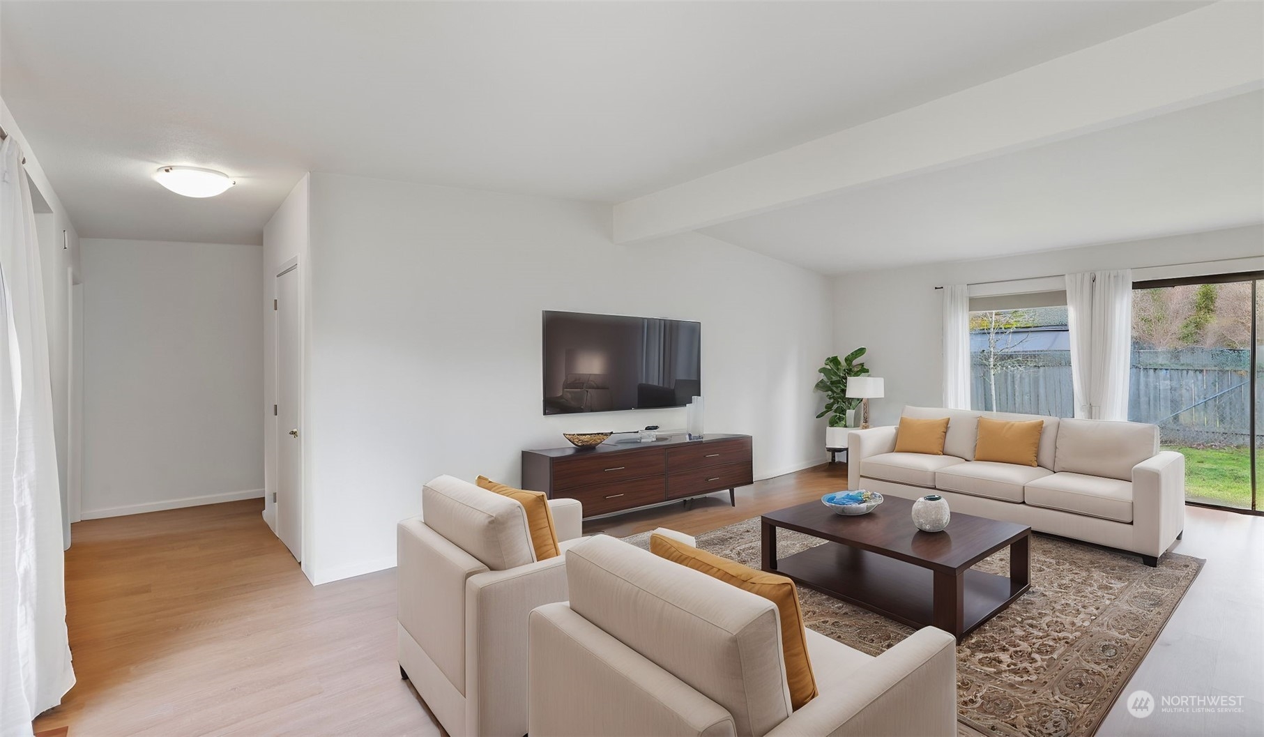 250 Powell Avenue Southwest Renton, WA 98057 - Photo 4 of 25