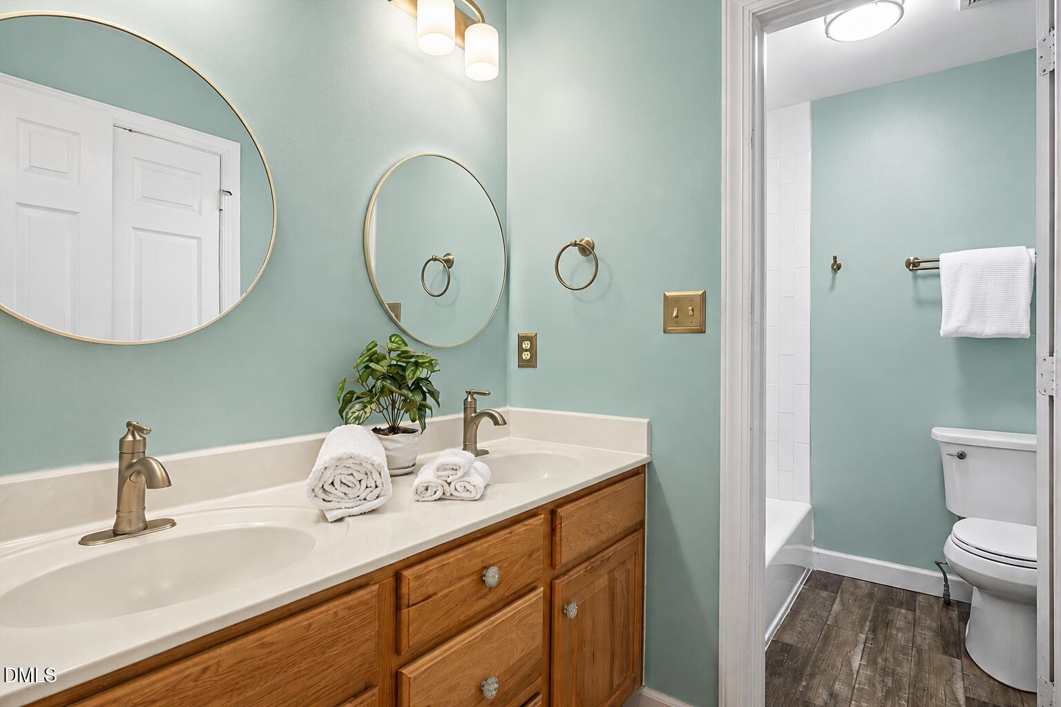 10600 Charlesgate Court Raleigh, NC 27614 - Photo 35 of 47 Upstairs bath