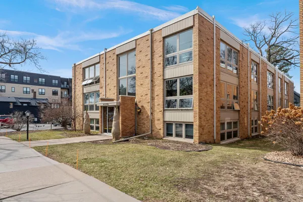 $115,000 | 4236 Upton Avenue South, Unit 303, Minneapolis, MN 55410