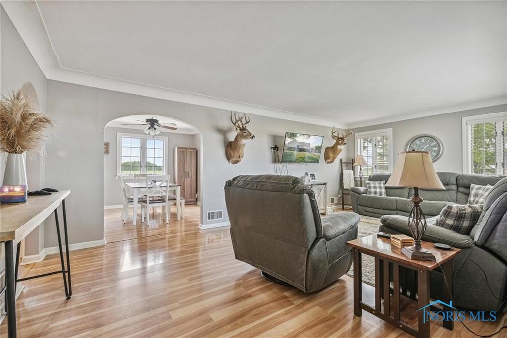 3715 Washburn Road Berkey, OH 43504 - Photo 4 of 39 Gallery Image 4