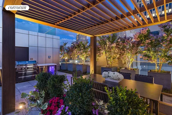 $5,750,000 | 108 Leonard Street, Unit 4N | TriBeCa