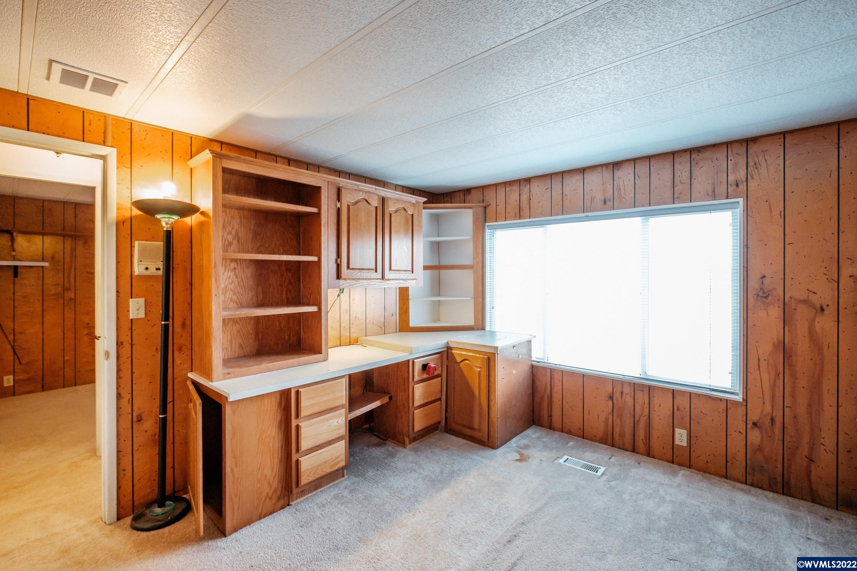 5422 Portland Road Northeast, Unit 140 Salem, OR 97305 - Photo 29 of 42