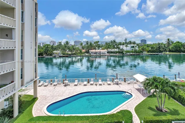 $1,700,000 | 9111 East Bay Harbor Drive, Unit PHD, Bay Harbor Islands, FL 33154