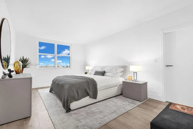 $1,700,000 | 9111 East Bay Harbor Drive, Unit PHD, Bay Harbor Islands, FL 33154