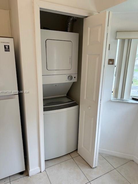 2920 Southeast 13th Road, Unit 20345 Homestead, FL 33035 - Photo 10 of 17 a utility room with washing machine