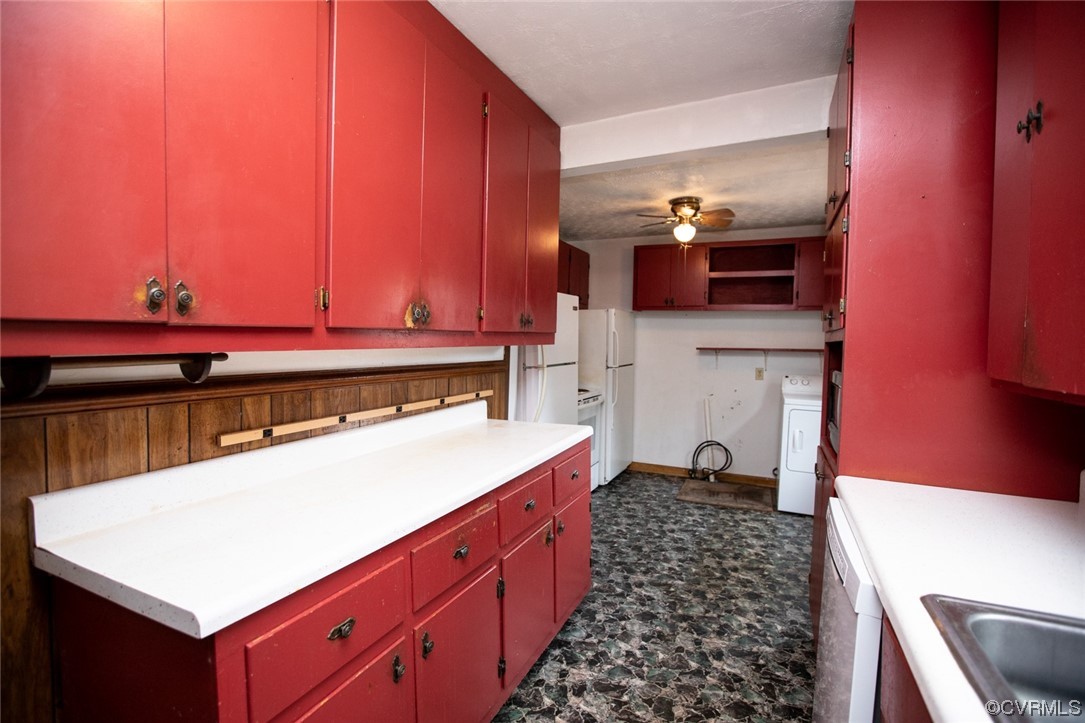 71 Spillman Road Farmville, VA 23901 - Photo 14 of 48 a kitchen with stainless steel appliances a stove and a microwave