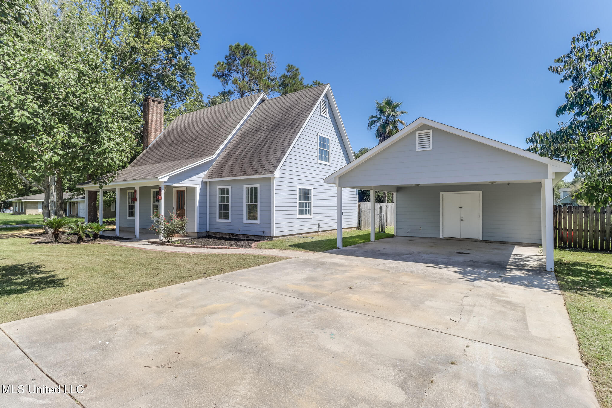 18059 Commission Road Long Beach, MS 39560 - Photo 3 of 30 IMG_6234