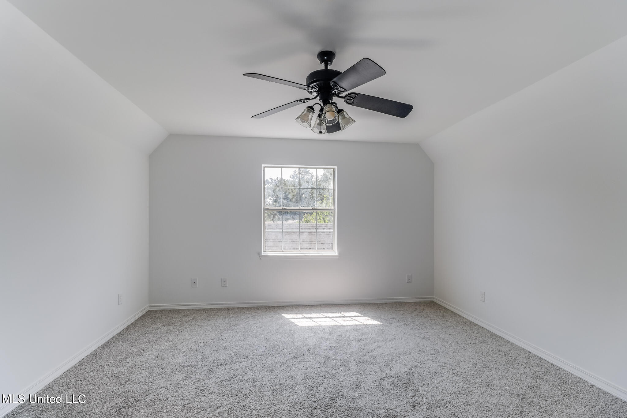 18059 Commission Road Long Beach, MS 39560 - Photo 6 of 30 IMG_6239