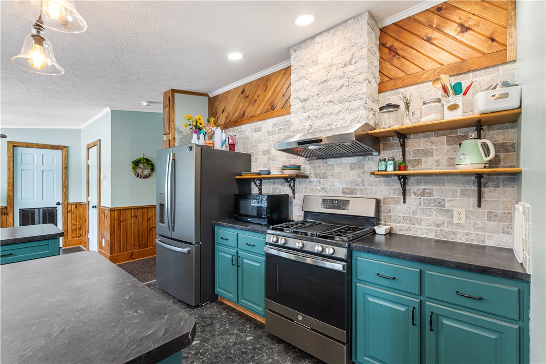 9065 Rogers Road Sparta, NY 14437 - Photo 11 of 49