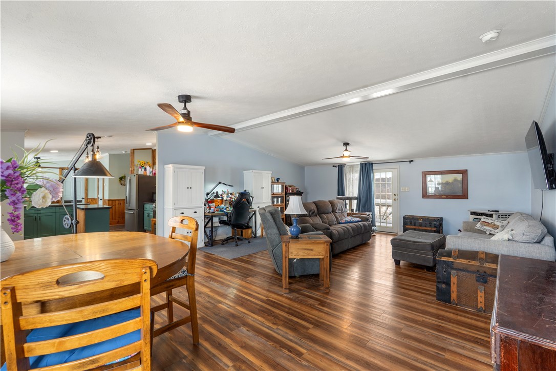 9065 Rogers Road Sparta, NY 14437 - Photo 6 of 49