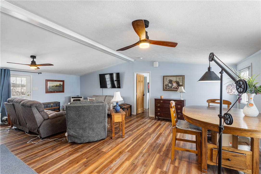 9065 Rogers Road Sparta, NY 14437 - Photo 7 of 49