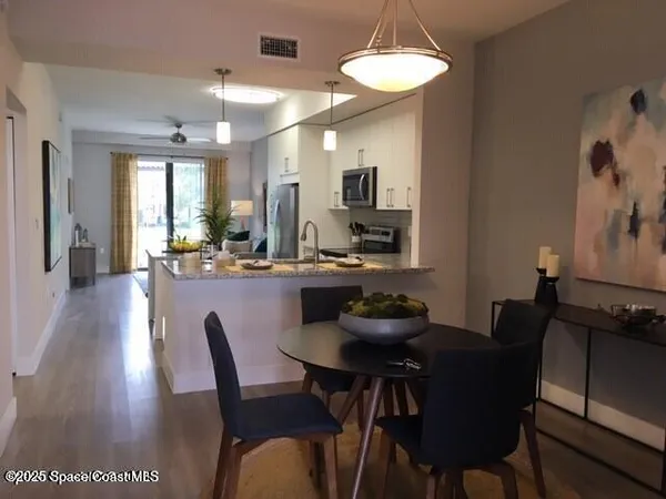$1,825 | 2750 Bosque Circle, Unit 304, Melbourne, FL 32940
