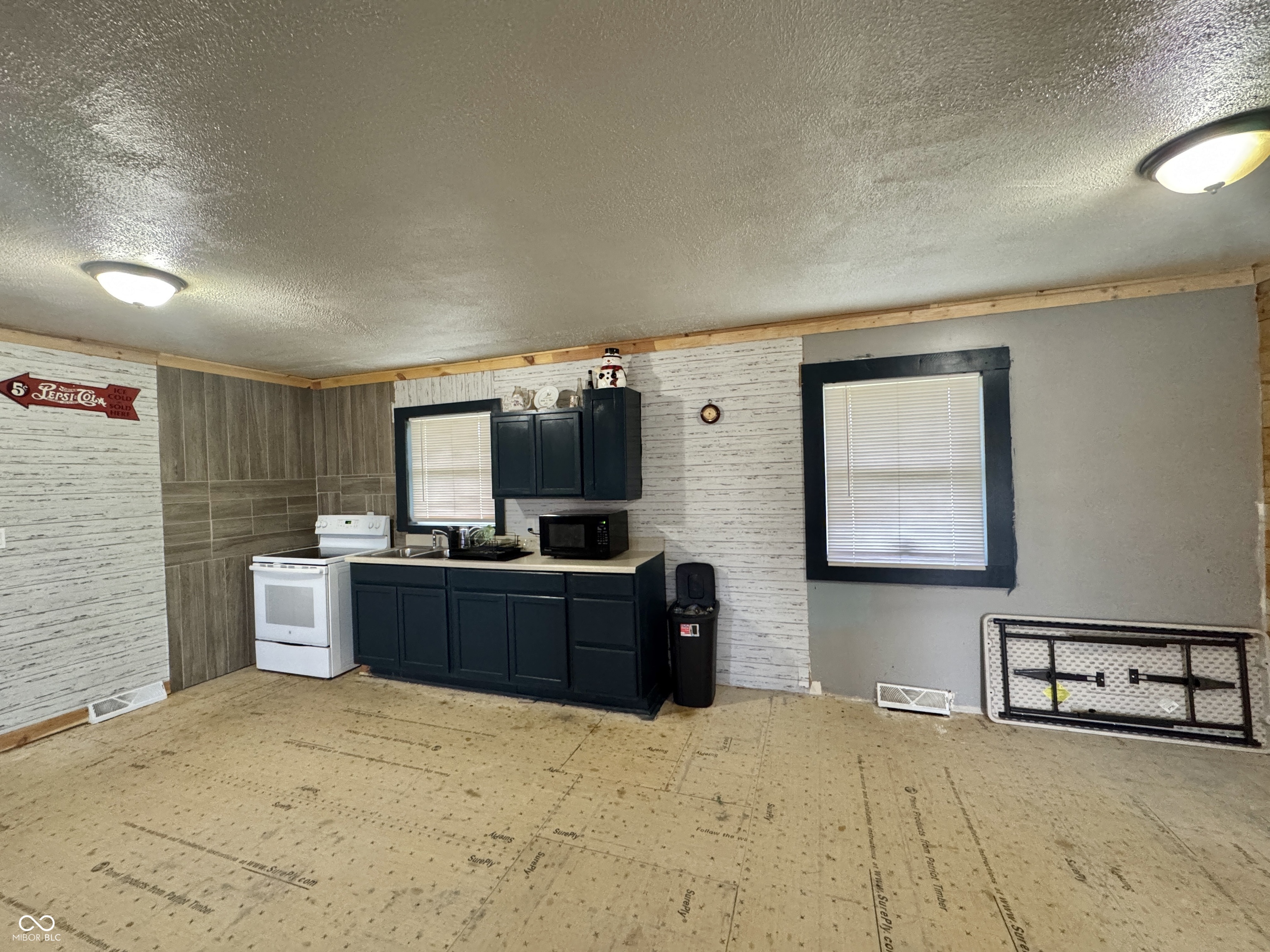 729 Monroe Street Montezuma, IN 47862 - Photo 9 of 17