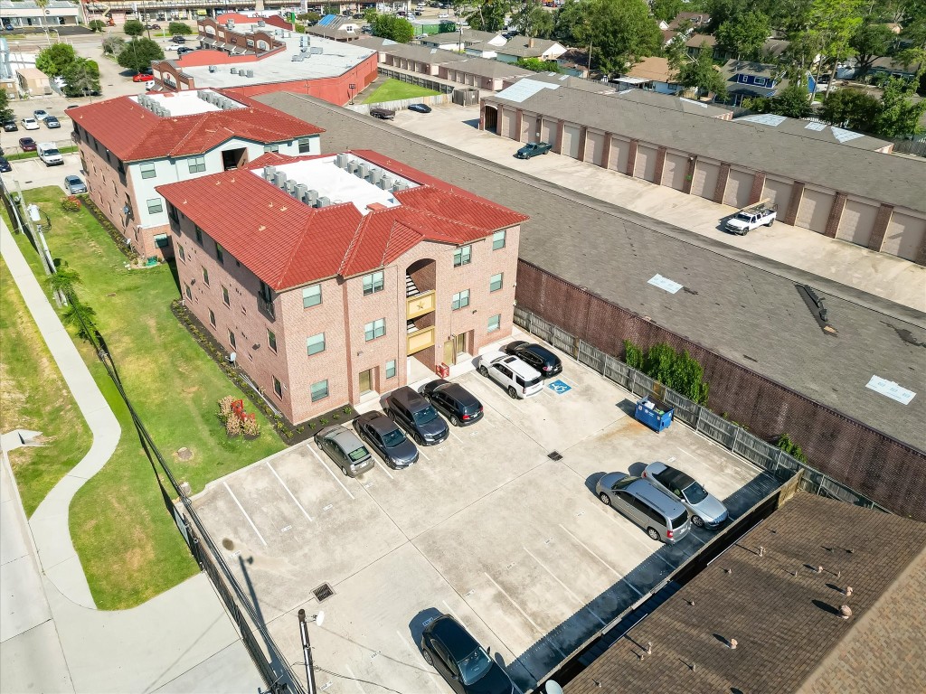 10102 Neuens Road, Unit A103 Houston, TX 77080 - Photo 2 of 23 an aerial view of a house