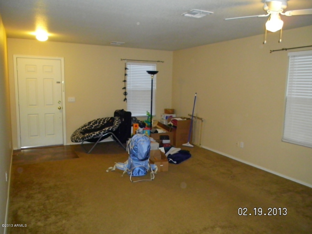 2425 West Romley Road Phoenix, AZ 85041 - Photo 6 of 14 SANY0302