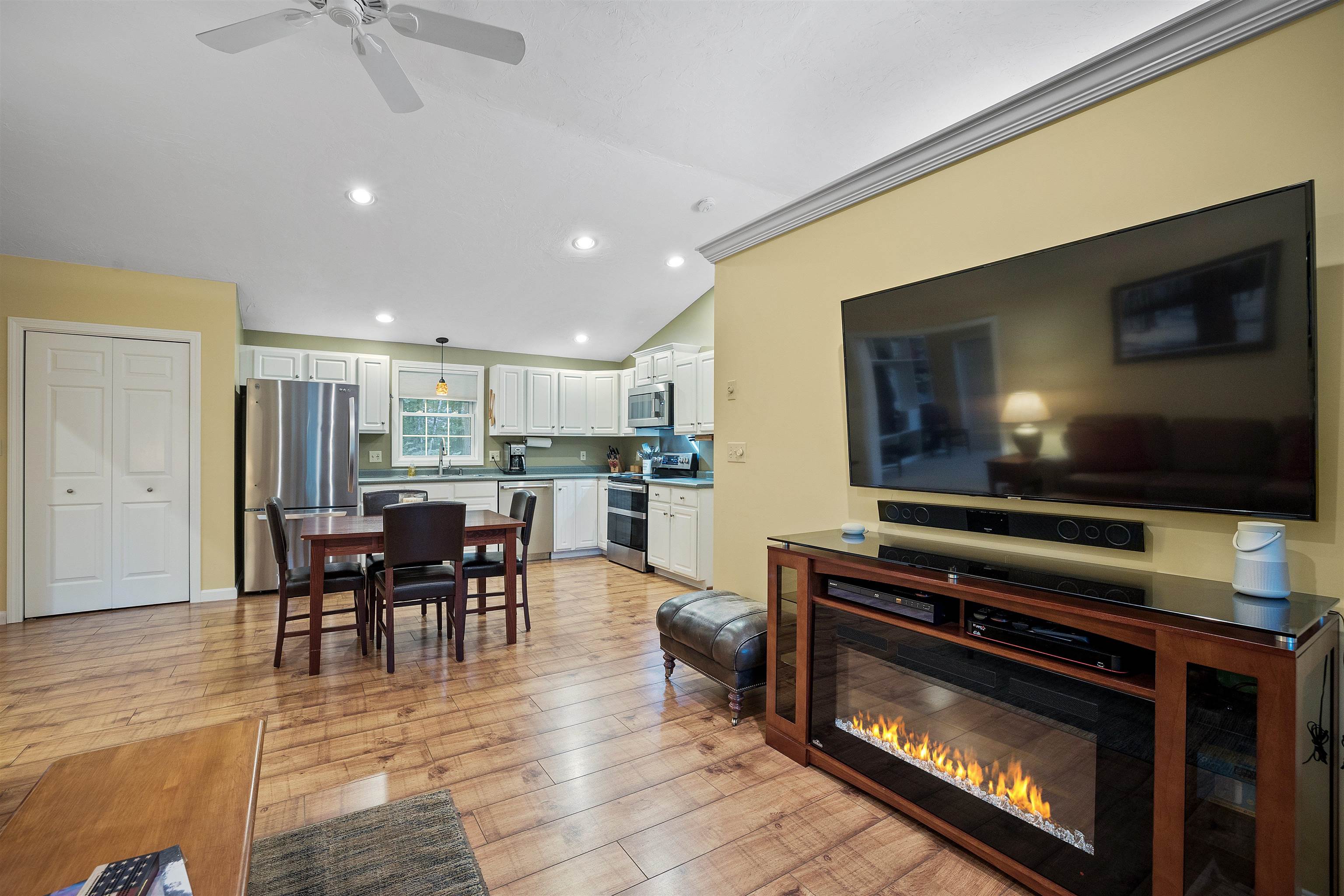 85 Forest Road Wolfeboro, NH 03894 - Photo 7 of 38 Gallery Image 7
