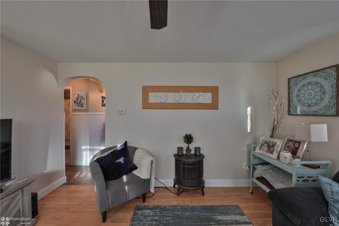 622 Hahn Road Nazareth, PA 18064 - Photo 20 of 37 a living room with furniture and wooden floor