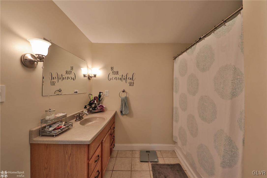 622 Hahn Road Nazareth, PA 18064 - Photo 31 of 37