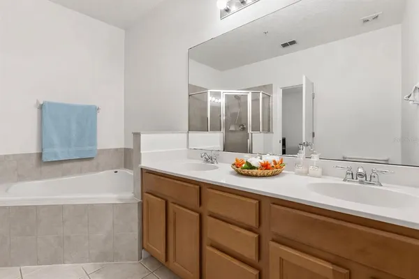 $300,000 | 662 Fortanini Circle, Ocoee, FL 34761