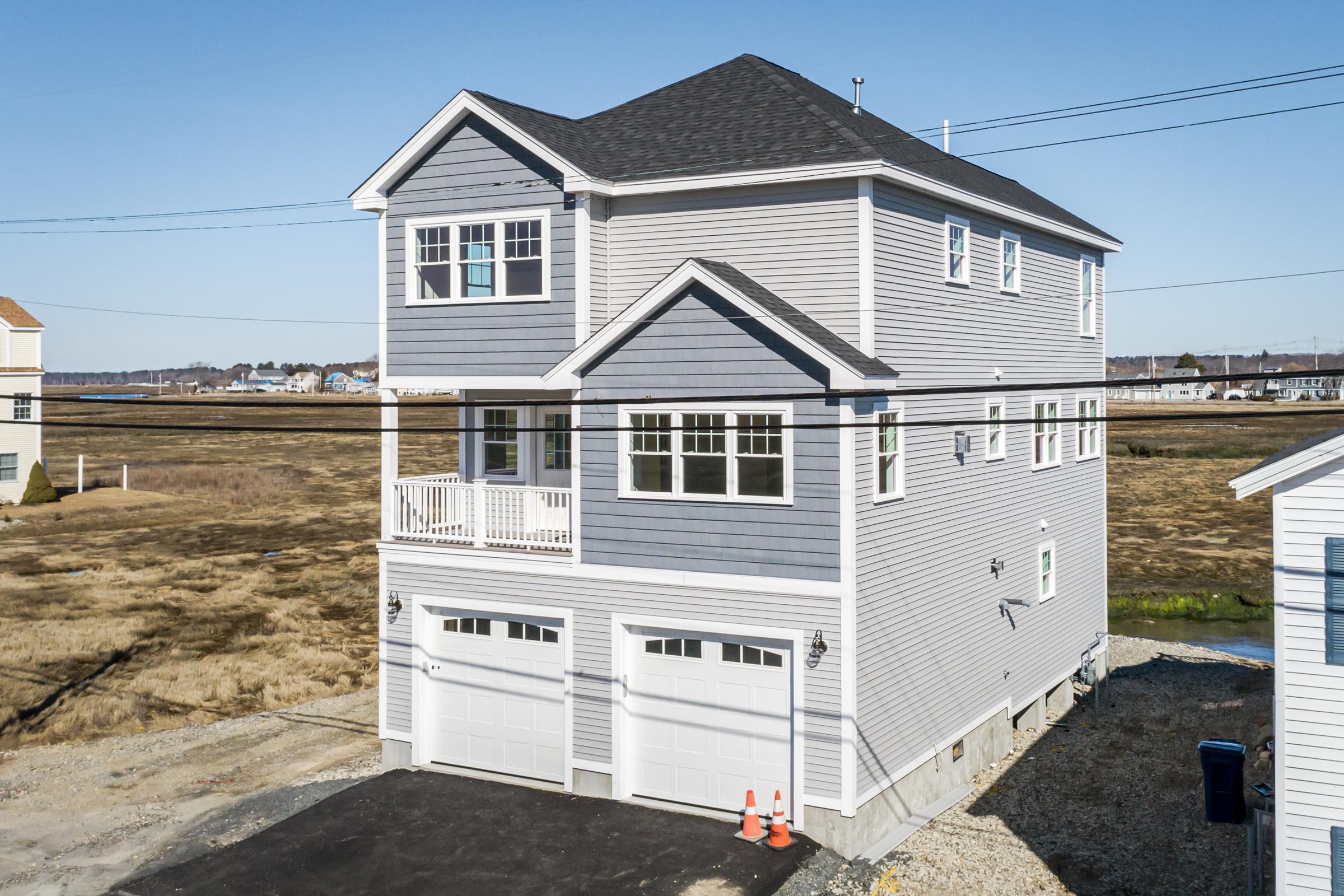 82 Island Path Hampton, NH 03842 - Photo 3 of 37
