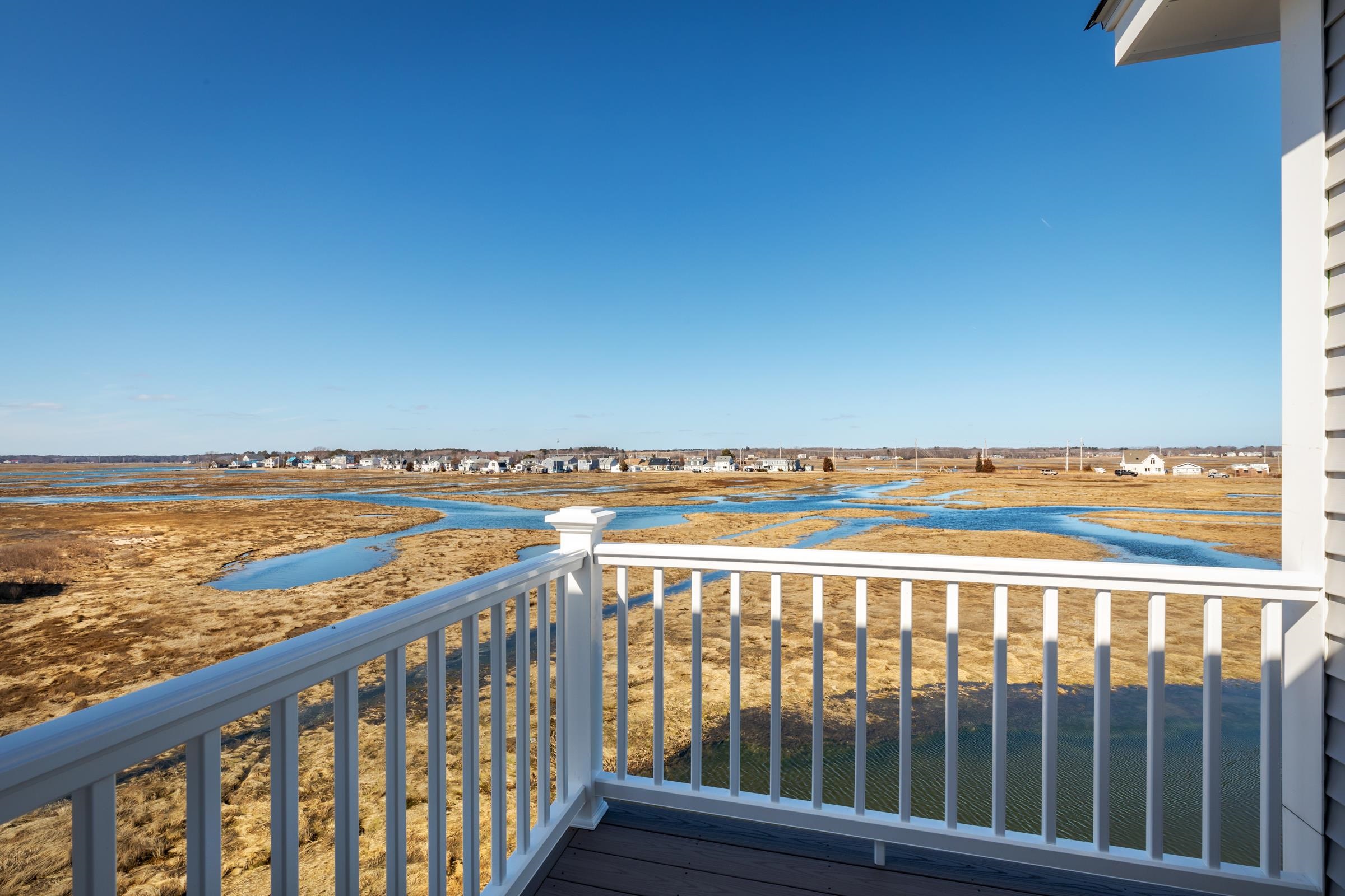 82 Island Path Hampton, NH 03842 - Photo 9 of 37