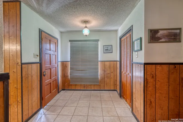 $409,500 | 2227 Mill Creek Road, Leakey, TX 78873