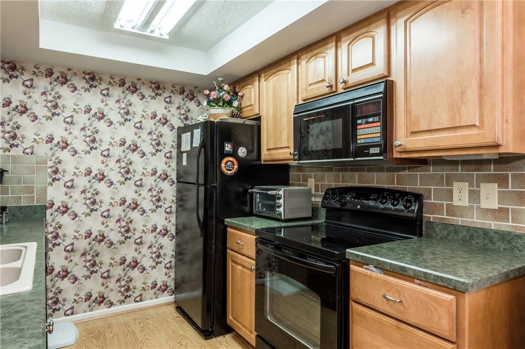 5865 Overbrooke Road Centerville, OH 45440 - Photo 10 of 32