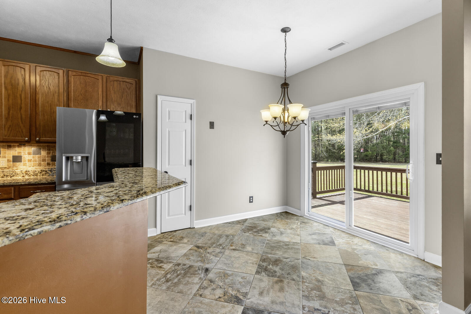 404 California Cutoff Road Jacksonville, NC 28546 - Photo 15 of 57 california-15