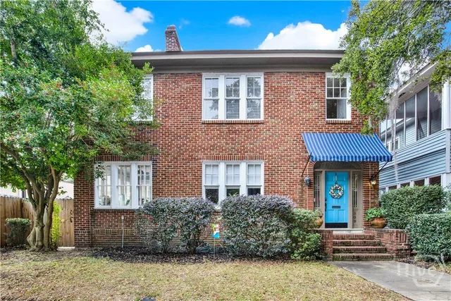 $2,200 | 309 East 34th Street, Unit 2, Savannah, GA 31401