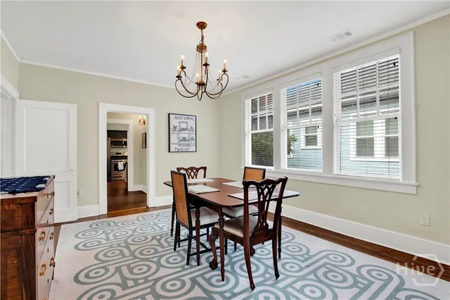 $2,200 | 309 East 34th Street, Unit 2, Savannah, GA 31401