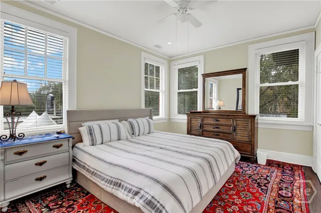 $2,200 | 309 East 34th Street, Unit 2, Savannah, GA 31401