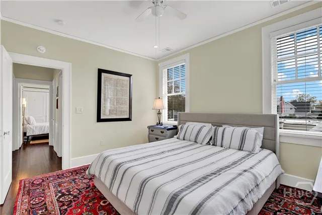 $2,200 | 309 East 34th Street, Unit 2, Savannah, GA 31401