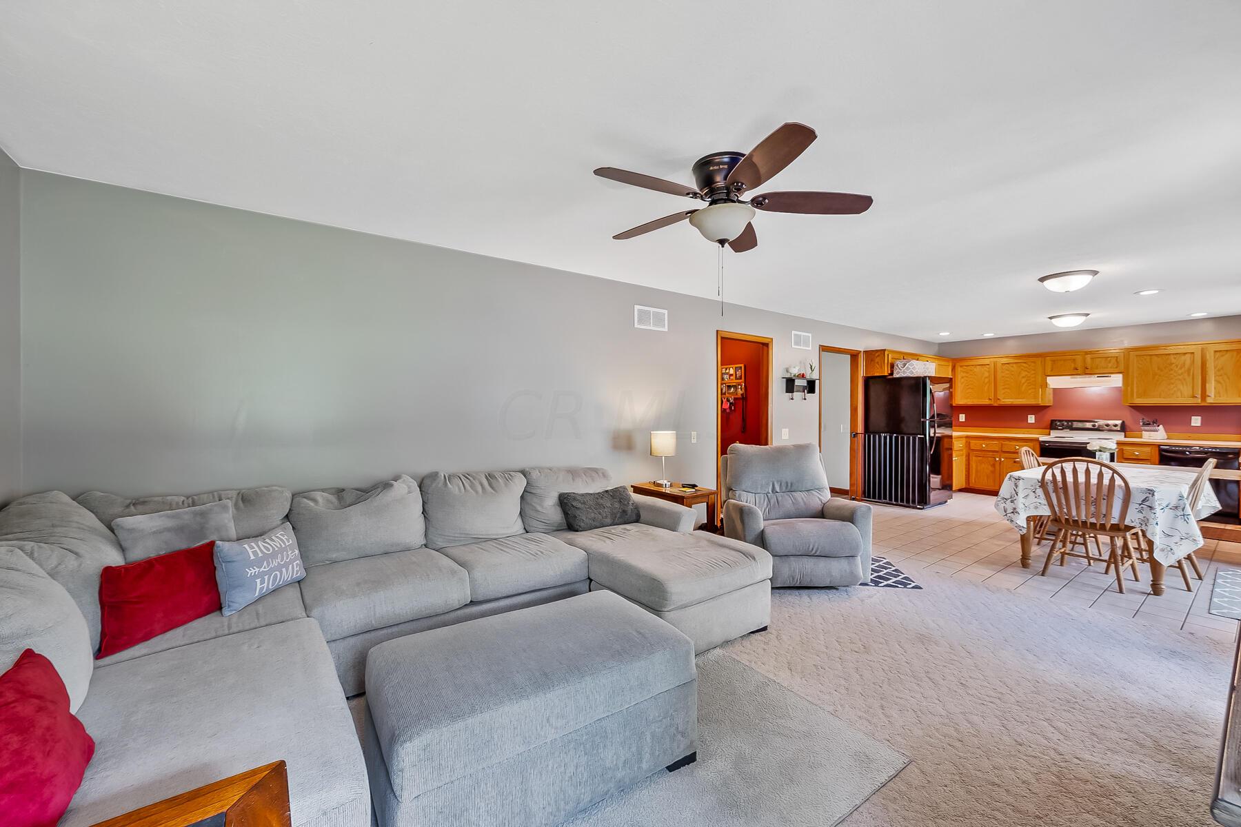 2482 Gooding Road Marion, OH 43302 - Photo 6 of 19 25-web-or-mls-2482 Gooding Rd-125