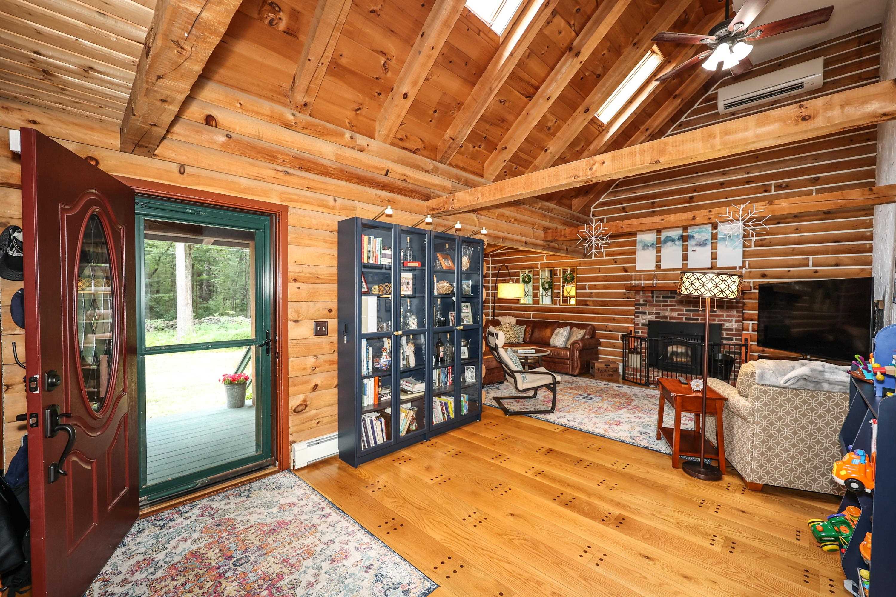 6 Bancroft Road Londonderry, NH 03053 - Photo 6 of 38 Gallery Image 6