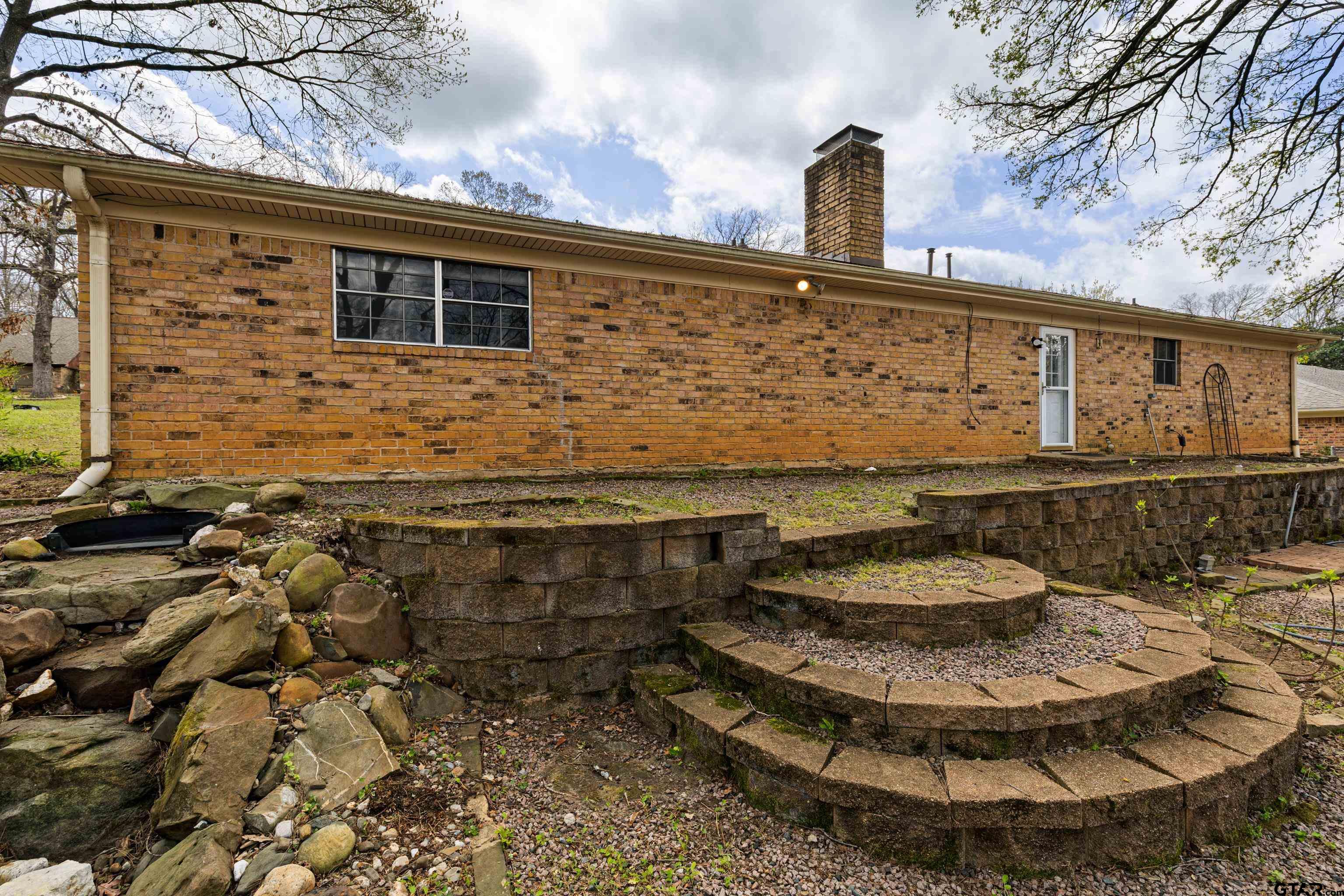 3215 Restview Street Longview, TX 75605 - Photo 38 of 44