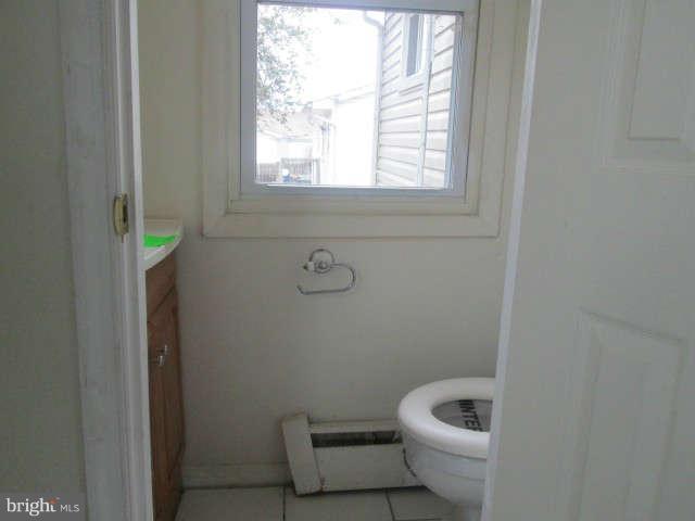 17 Cypress Road Annapolis, MD 21403 - Photo 8 of 17 Bath