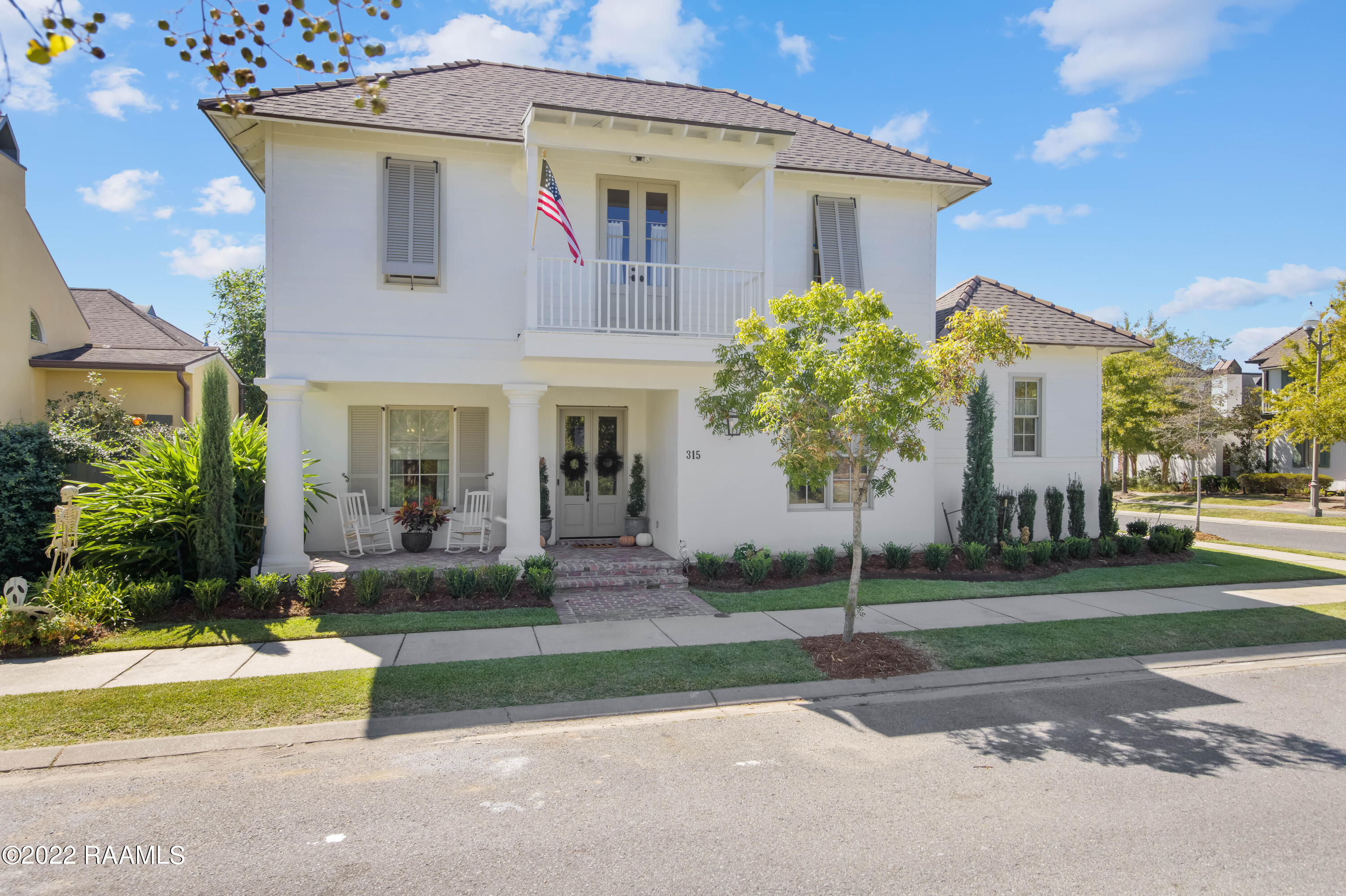 315 Biltmore Way -2