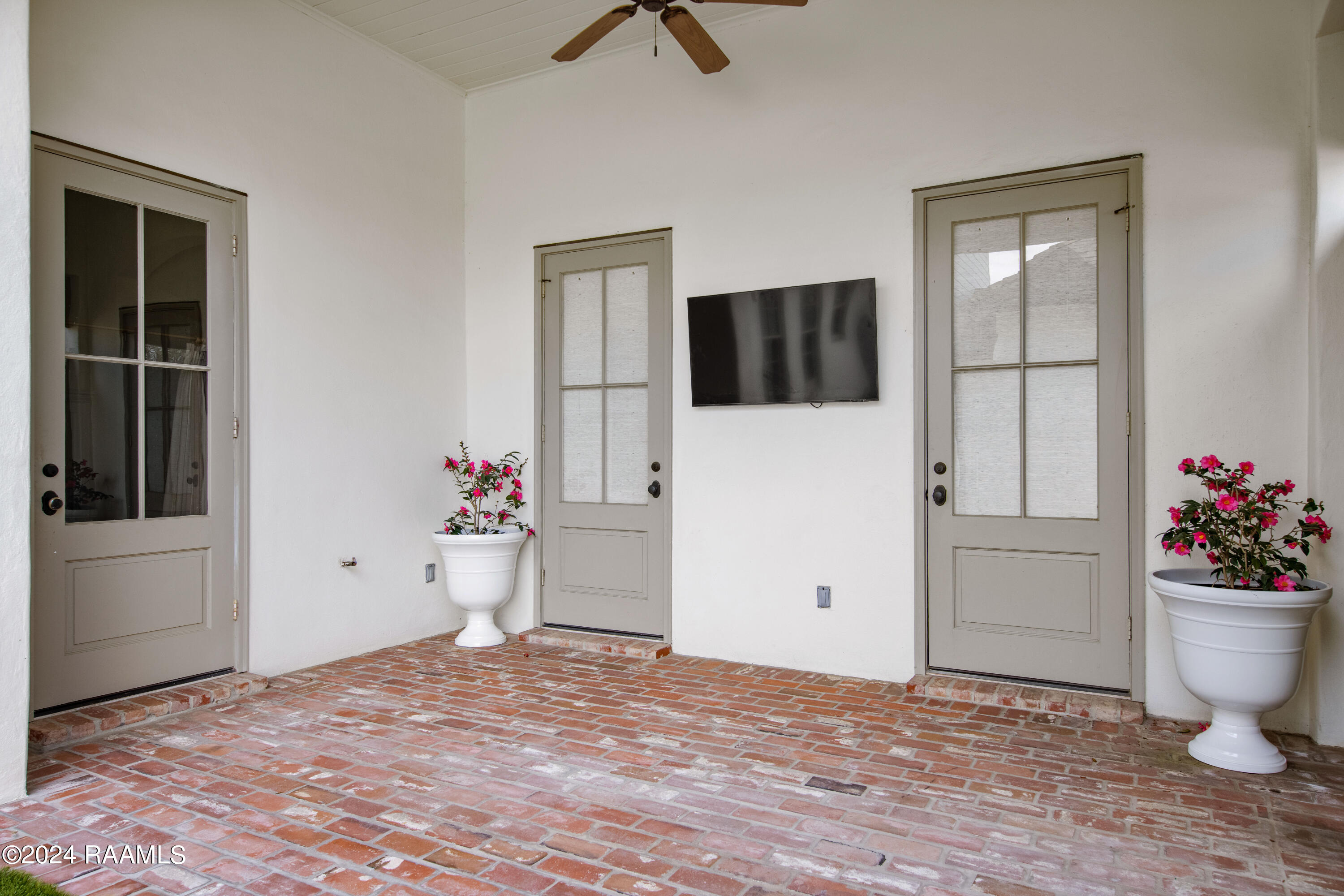 315 Biltmore Way Lafayette, LA 70508 - Photo 40 of 41 315 Biltmore Way-36