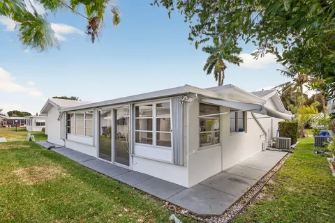 $248,000 | 301 Leisure Boulevard, Pompano Beach, FL 33064