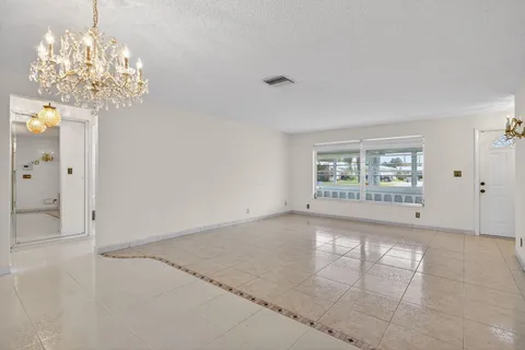 $248,000 | 301 Leisure Boulevard, Pompano Beach, FL 33064