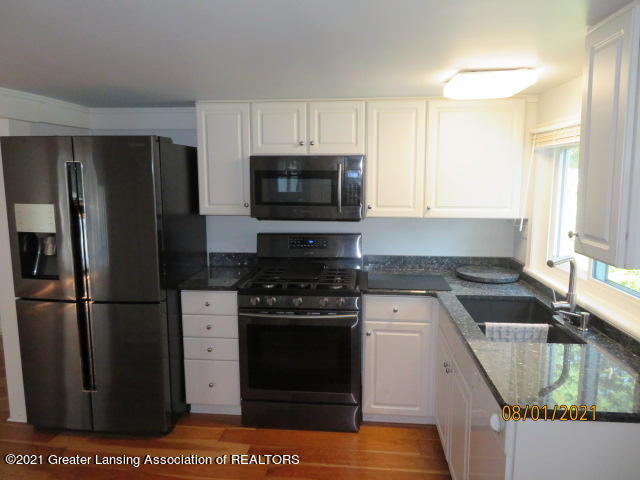 1624 Gunn Road Holt, MI 48842 - Photo 17 of 37 IMG_0883