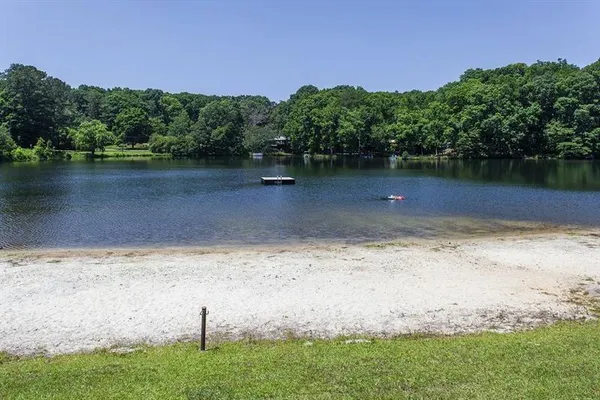 $1,195 | 649 Kenilworth Circle, Unit BSMT, Stone Mountain, GA 30083